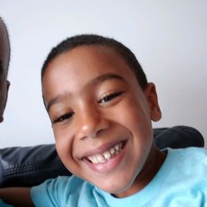 Meet your Posher, Rafik